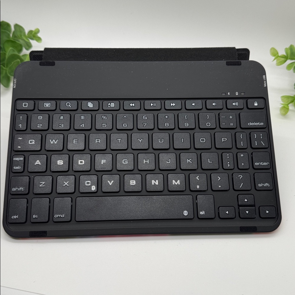 Kate Spade original box Bluetooth keyboard folio for iPad mini no charging cord - Picture 7 of 12